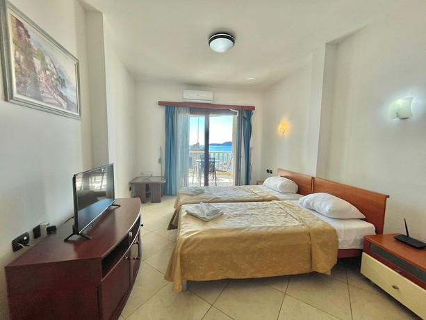 Imagen de la habitación del Hotel Seaview Apartments Rafailovici. Foto 2