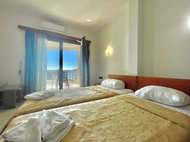 Imagen de la habitación del Hotel Seaview Apartments Rafailovici. Foto 17