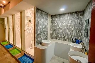 Imagen general del Hotel Seaview Capsule. Foto 3