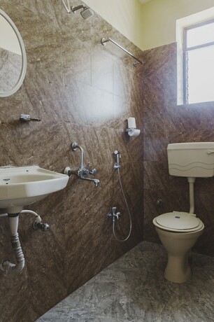 Imagen general del Hotel Seaview Holidays. Foto 5