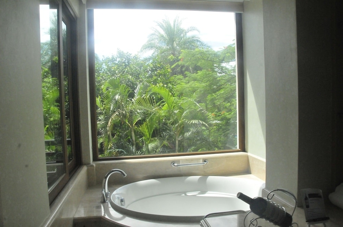 Imagen de la habitación del Hotel Seaview Resort Xiamen. Foto 14