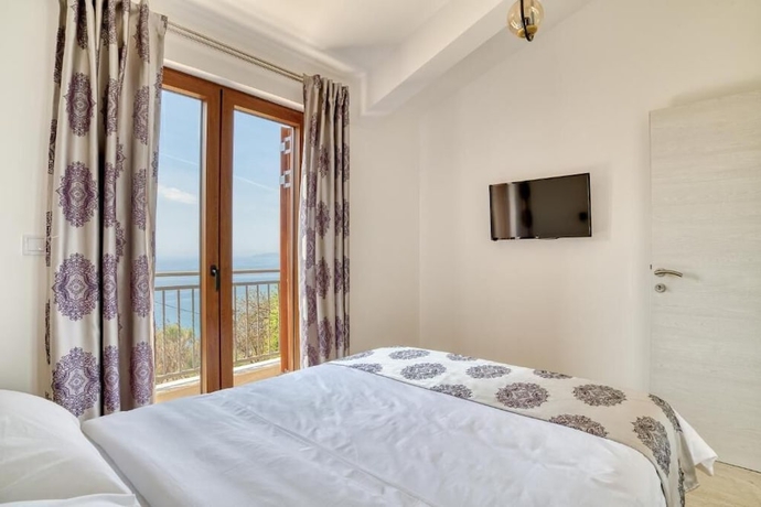 Imagen de la habitación del Hotel Seaview Villa Lavanda With Pool. Foto 3