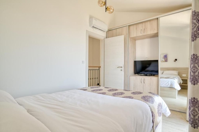 Imagen de la habitación del Hotel Seaview Villa Lavanda With Pool. Foto 4