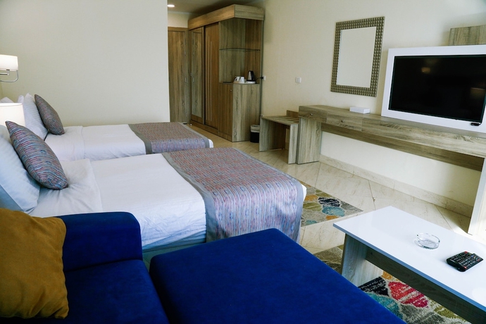 Imagen de la habitación del Hotel Seaville Beach By Elites And Resorts. Foto 8