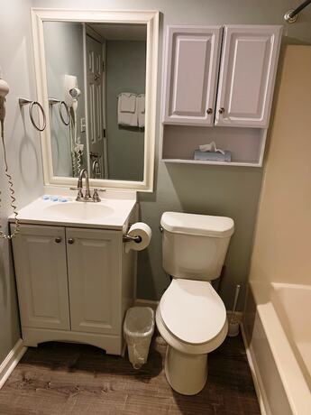 Imagen general del Hotel Seawatch Inn at the Landing. Foto 2