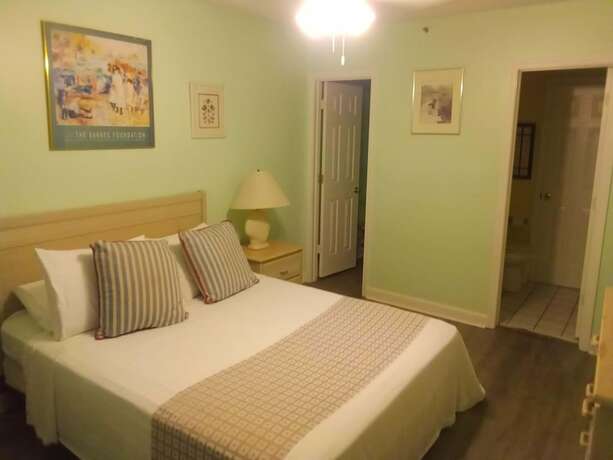 Imagen de la habitación del Hotel Seawatch Inn at the Landing. Foto 18