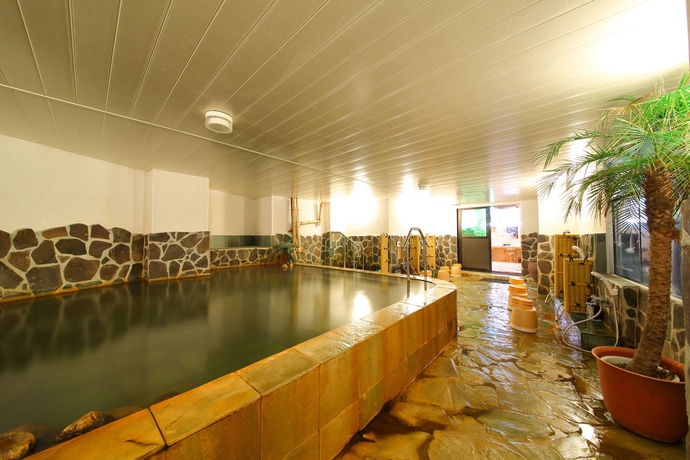 Imagen de la piscina del Hotel Seawave Beppu. Foto 16