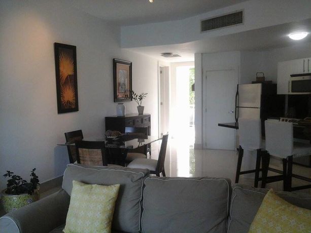 Imagen de la habitación del Hotel Seawinds At Punta Goleta. Foto 7