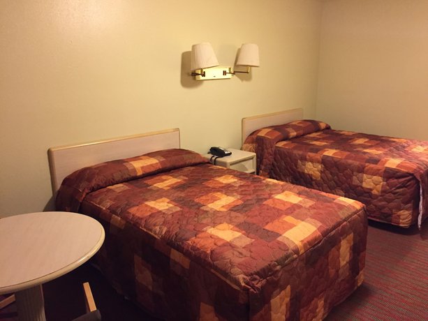 Imagen de la habitación del Hotel Sebring Inn. Foto 8