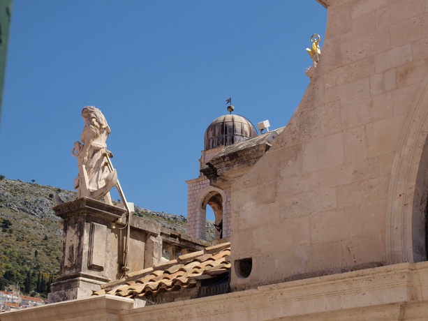 Imagen de los exteriores del Hotel Secret Apartments. Foto 16