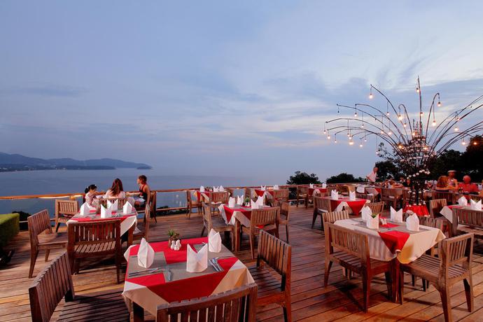 Imagen del bar/restaurante del Hotel Secret Cliff Villa. Foto 2