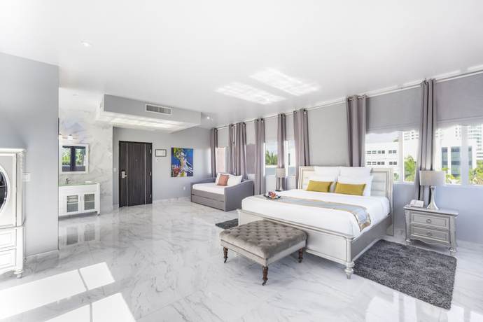 Imagen de la habitación del Hotel Secret Garden Miami Beach. Foto 10