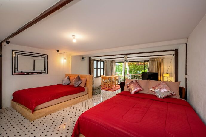 Imagen general del Hotel Secret Garden Pool Villa. Foto 13