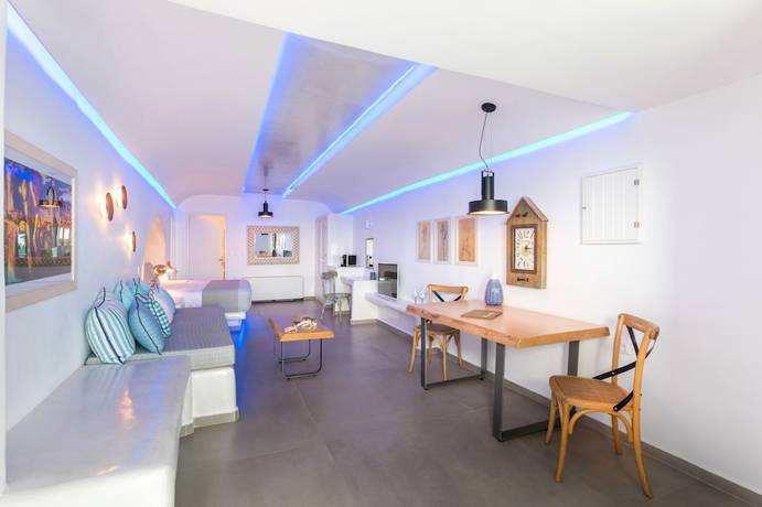 Imagen de la habitación del Hotel Secret Legend Suites. Foto 9