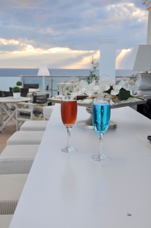 Imagen del bar/restaurante del Hotel Secret Paradise and Spa. Foto 8