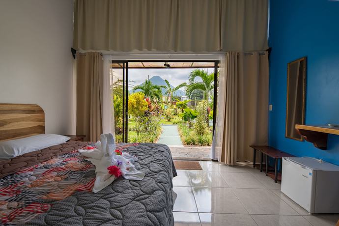 Imagen de la habitación del Hotel Secreto La Fortuna. Foto 13