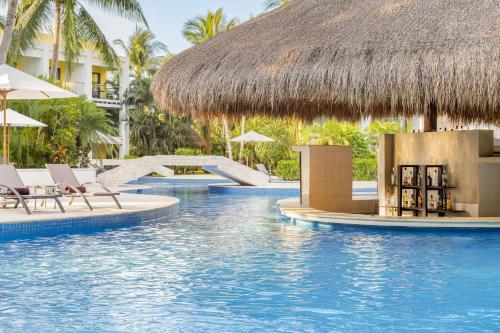 Imagen de la piscina del Hotel Secrets Aura Cozumel - Adults Only - All Inclusive. Foto 20