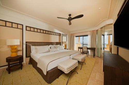 Imagen de la habitación del Hotel Secrets Bah&iacute;a Real Resort & Spa Adults only. Foto 16