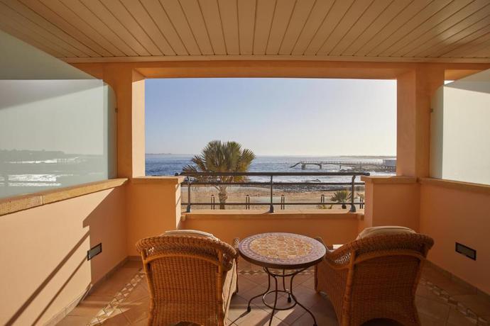 Imagen general del Hotel Secrets Bahía Real Resort & Spa Adults only. Foto 32