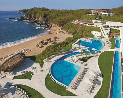 Imagen general del Hotel Secrets Huatulco Resort and Spa - Adults Only - All Inclusive. Foto 2