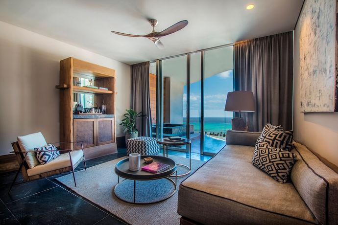 Imagen de la habitación del Hotel Secrets Impression Moxché. Foto 15