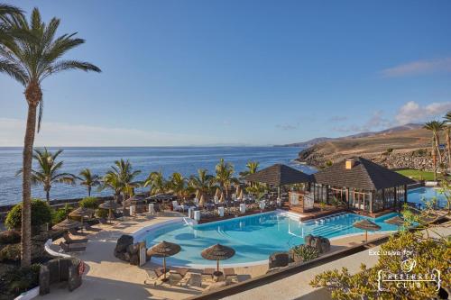 Imagen de la piscina del Hotel Secrets Lanzarote Resort and Spa – Adults Only (+18). Foto 19
