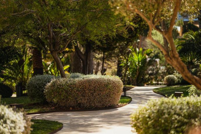 Imagen general del Hotel Secrets Mallorca Villamil Resort and Spa - Adults Only. Foto 14