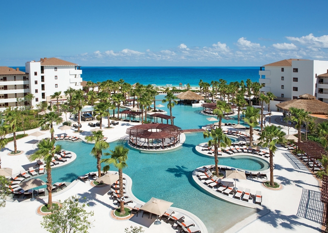 Imagen general del Hotel Secrets Playa Mujeres Golf and Spa Resort - Adults Only - All Inclusive. Foto 1