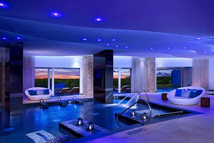 Imagen de la piscina del Hotel Secrets Riviera Cancún Resort & Spa - Adults Only. Foto 20