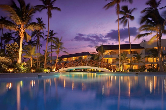 Imagen general del Hotel Secrets Royal Beach Punta Cana - Adults Only - All Inclusive. Foto 1