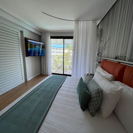 Imagen de la habitación del Hotel Secrets St. Martin Resort and Spa. Foto 15