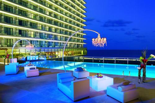 Imagen general del Hotel Secrets The Vine Cancun - Adults Only - All Inclusive. Foto 3