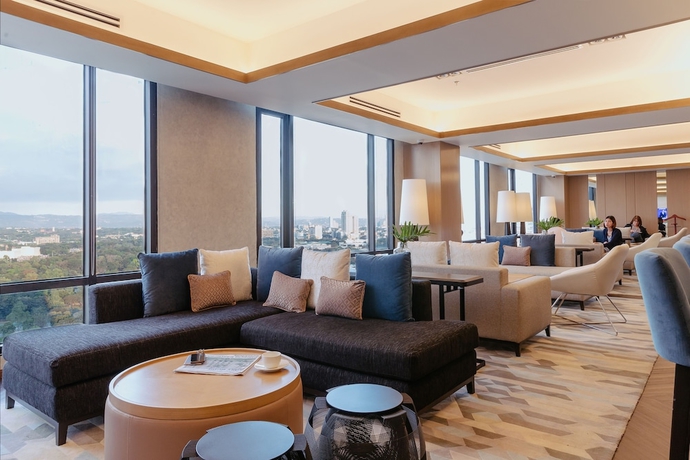 Imagen de los interiores del Hotel Seda Vertis North. Foto 14