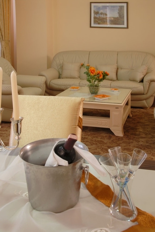 Imagen de la habitación del Hotel Sedef Otel. Foto 14