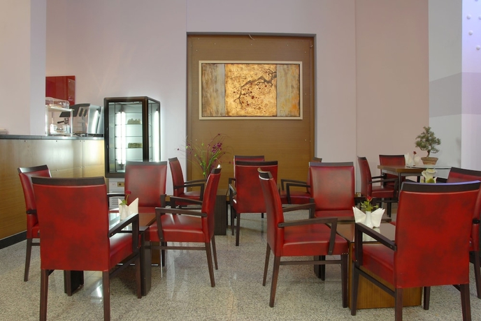 Imagen de la habitación del Hotel Sedef Otel. Foto 17
