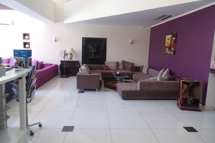 Imagen de los interiores del Hotel Sedrah. Foto 18