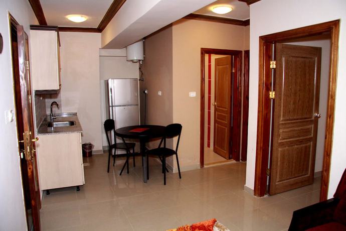 Imagen de la habitación del Hotel Sedrah. Foto 13
