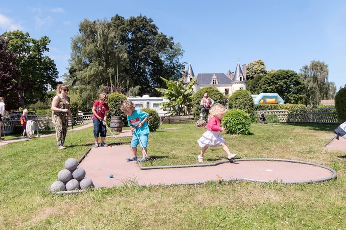 Imagen de los exteriores del Hotel See Breizh Camping La Ville Huchet. Foto 13