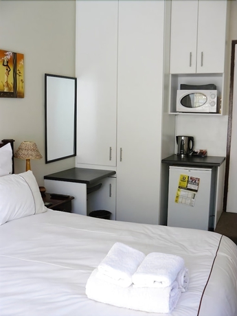 Imagen de la habitación del Hotel See More Guest House. Foto 14