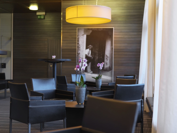 Imagen del bar/restaurante del Hotel Seeblick Höhenhotel. Foto 2