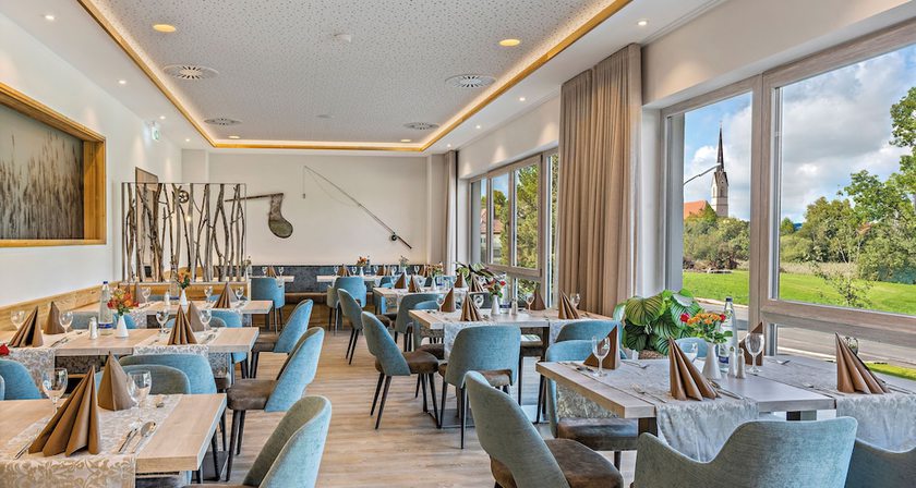 Imagen del bar/restaurante del Hotel Seeblick, Jepolding. Foto 5