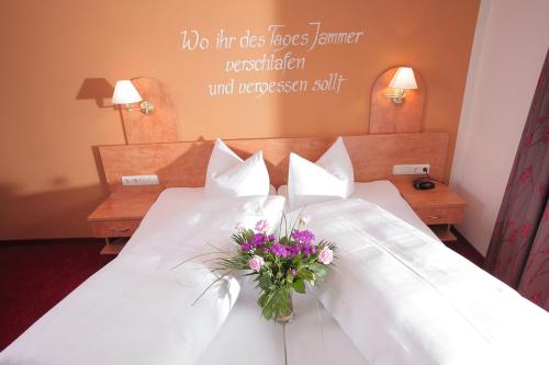 Imagen general del Hotel Seeblick, Obing. Foto 2