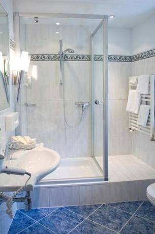 Imagen general del Hotel Seeboeckenhotel Zum Weissen Hirschen. Foto 20