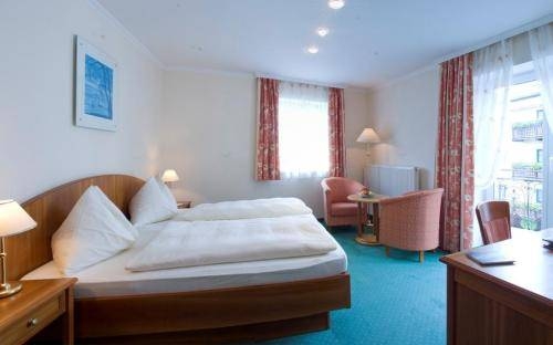 Imagen general del Hotel Seeboeckenhotel Zum Weissen Hirschen. Foto 22