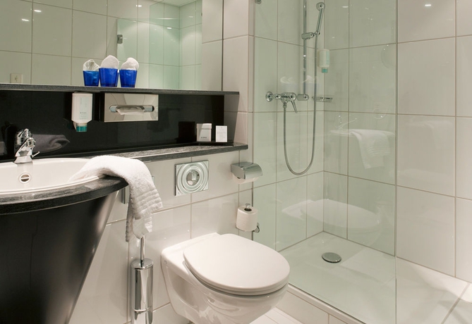 Imagen de la habitación del Hotel Seedamm Plaza. Foto 8