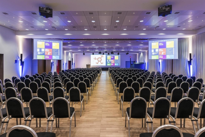 Imagen de los interiores del Hotel Seedamm Plaza. Foto 15