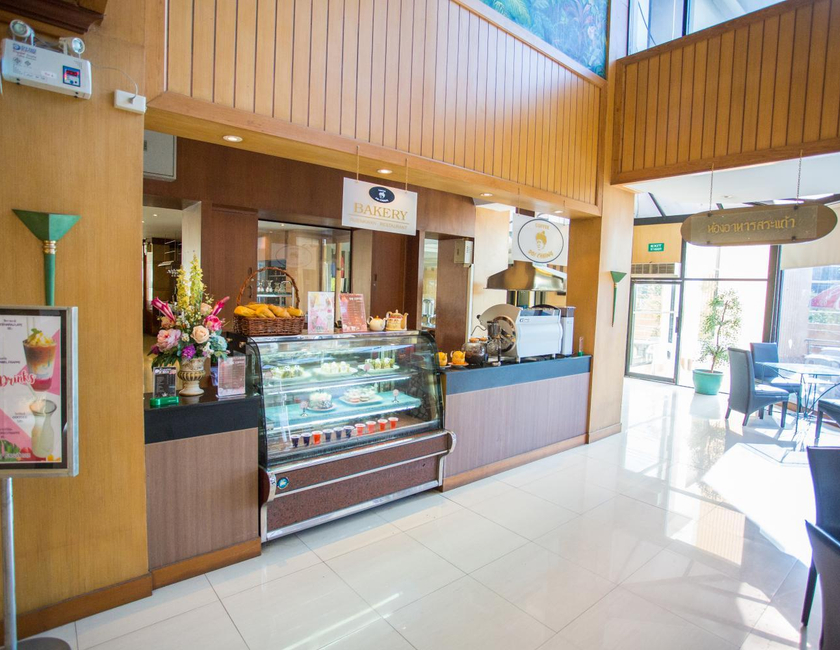 Imagen general del Hotel Seeharaj. Foto 18