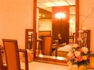 Imagen de los interiores del Hotel Seeharaj Uttaradit. Foto 8