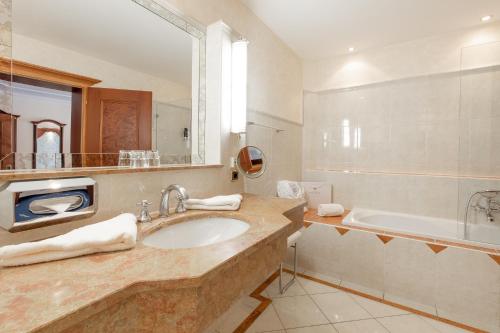 Imagen de la habitación del Hotel Seehof, K&ouml;ssen. Foto 19