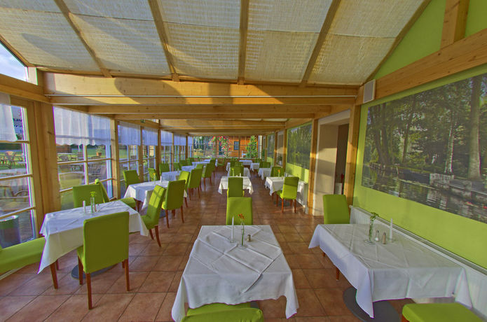 Imagen del bar/restaurante del Hotel Seehotel Burg Im Spreewald. Foto 4